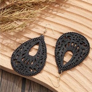 Boho Style Wooden Earrings (Black)